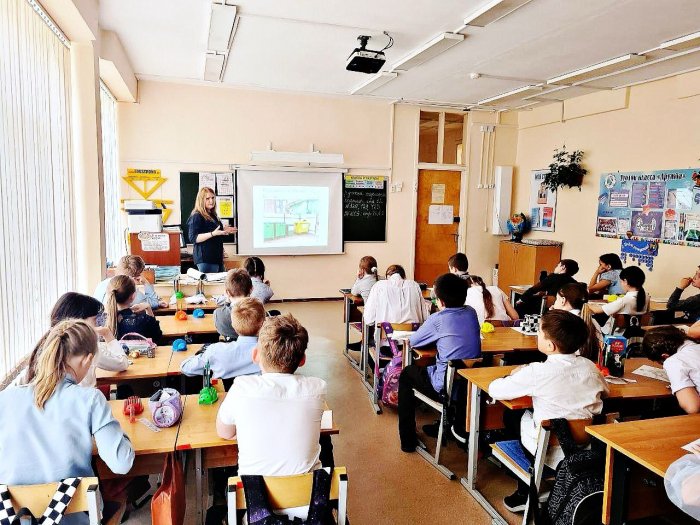 Экологические уроки для учеников в Тихвинских образовательных учреждениях   фото
