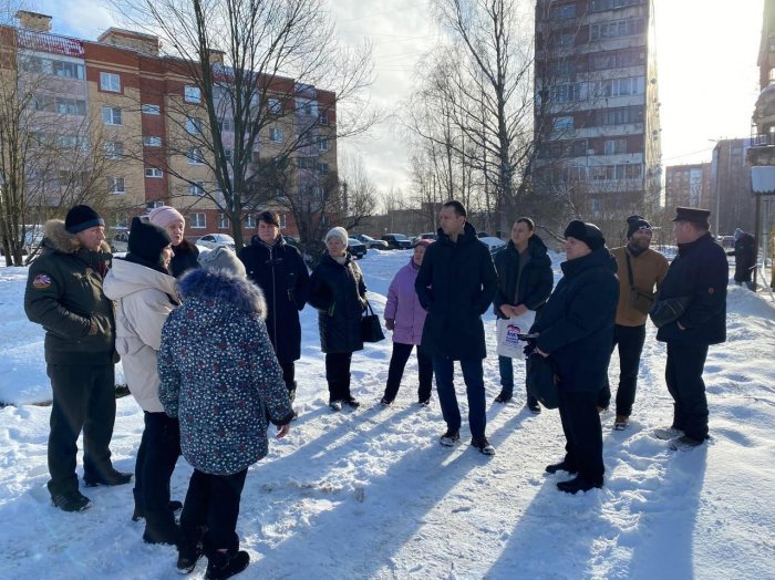 Жители Ленинградской области активно обсудили вопросы ЖКХ в рамках проекта "Жители МКД" фото