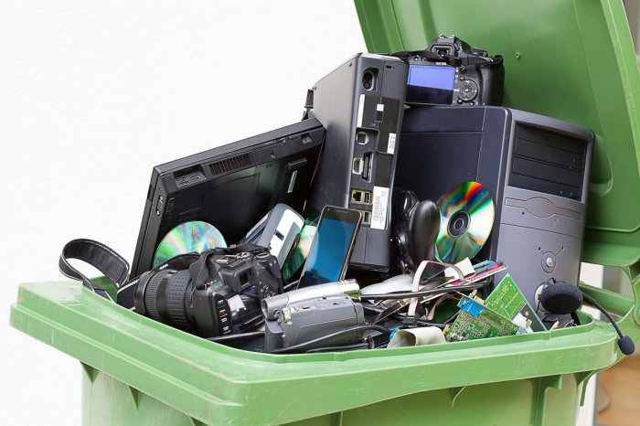 Электронные отходы: Россия повышает глубину переработки до 85% с 1 сентября 2023 года фото